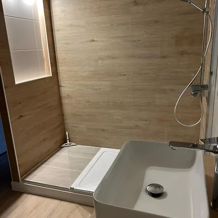 Le Clos Des Lilas 4* Graves-Saint-Amant