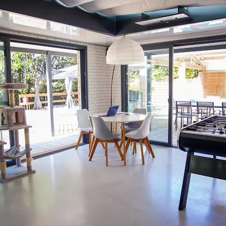 Le Clos Des Lilas Bed & Breakfast