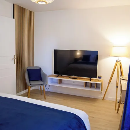 Bed & Breakfast Le Clos Des Lilas 4*
