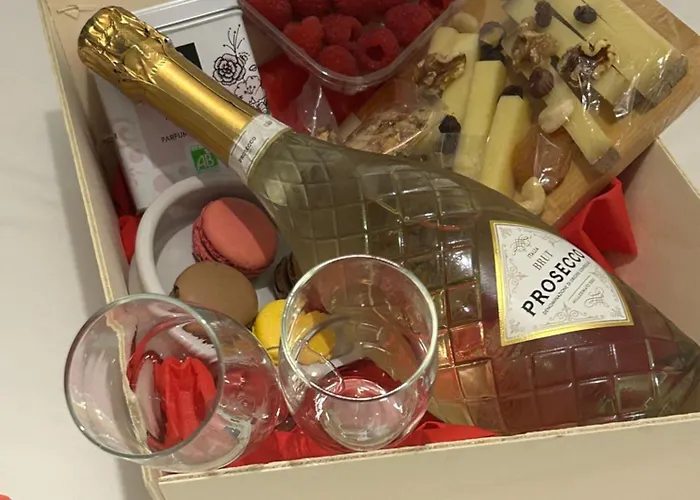 Le Clos Des Lilas 4*